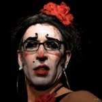 photo-Dolores-clownesque-we-theatre-saint-laurent-daigouze-